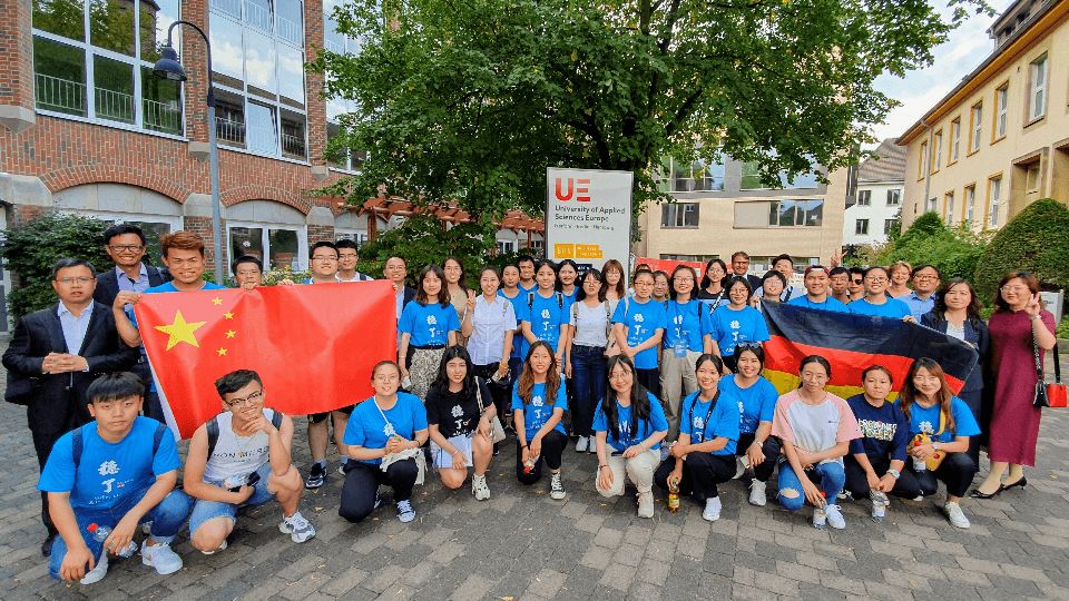 Besuch China Gallery