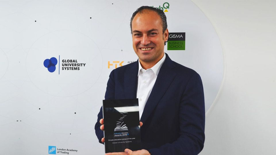 Gus wins award 2019
