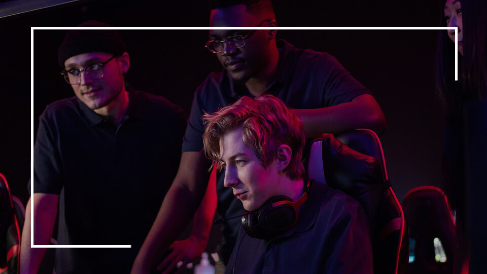 Students are enjoying eSports class at UE Germany